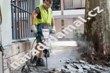 Kladivo bourací Bosch GSH 27 VC Professional úchyt 28 mm šestihran